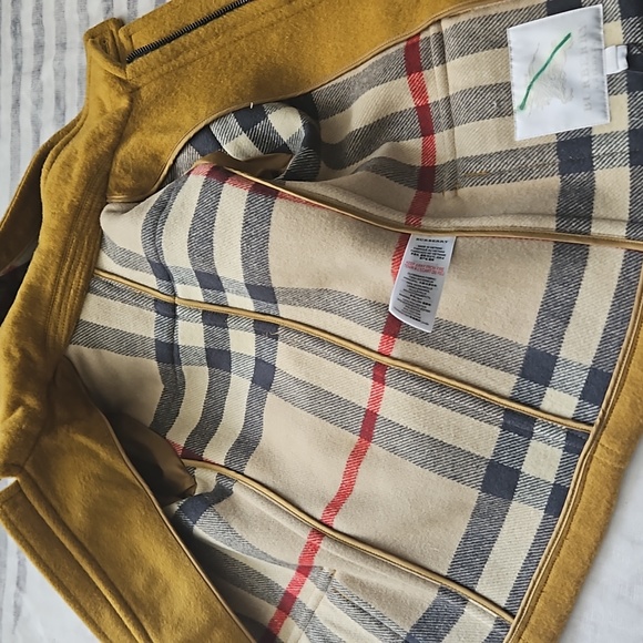 Burberry Children Wool Coat size 5Y - Picture 6 of 9